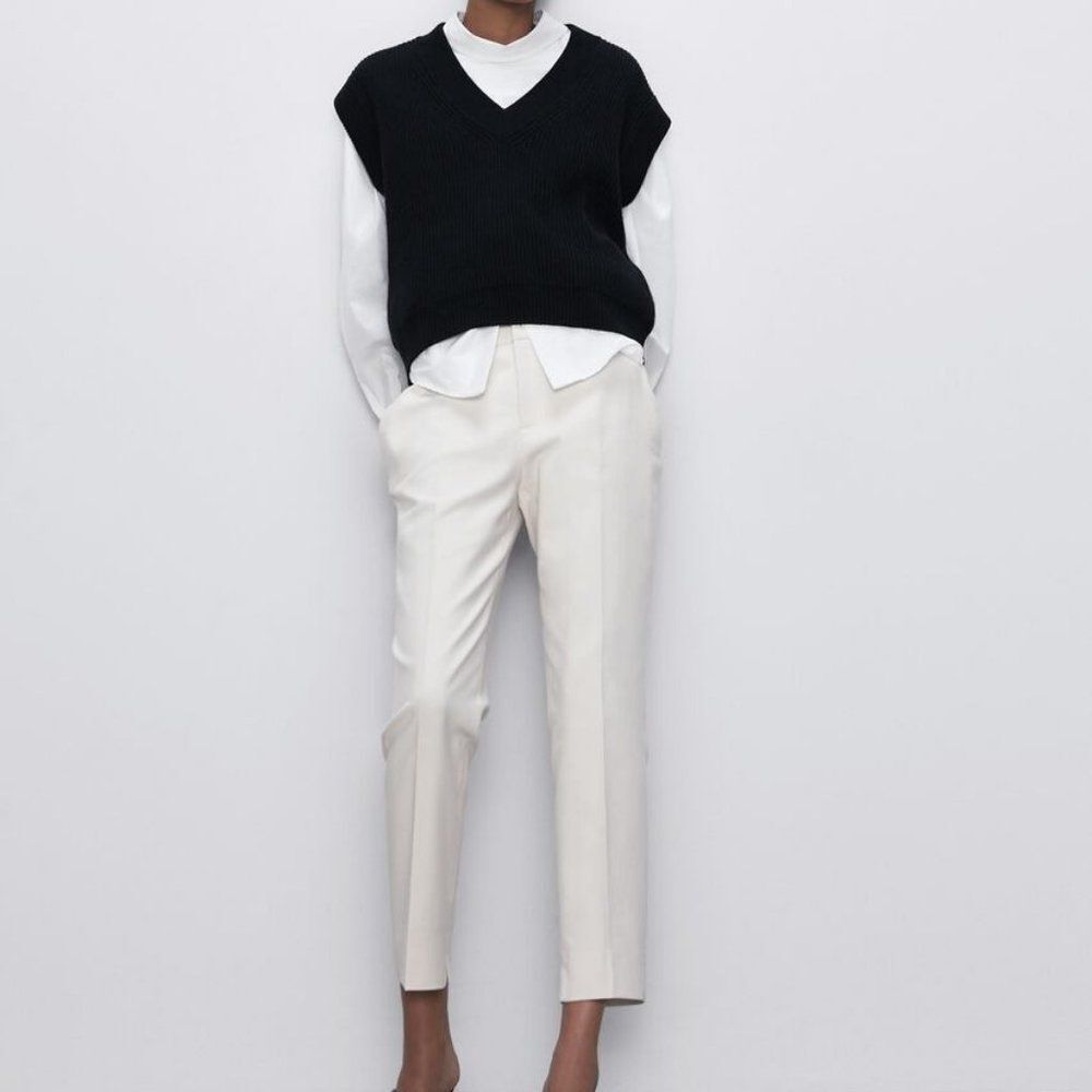 NWT Zara Mid Rise White Chino Fit Pants
